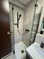  Hotová renovace koupelny – vinylová podlaha Bukoma STONE U-CLICK XL Pískovec Světlý 1